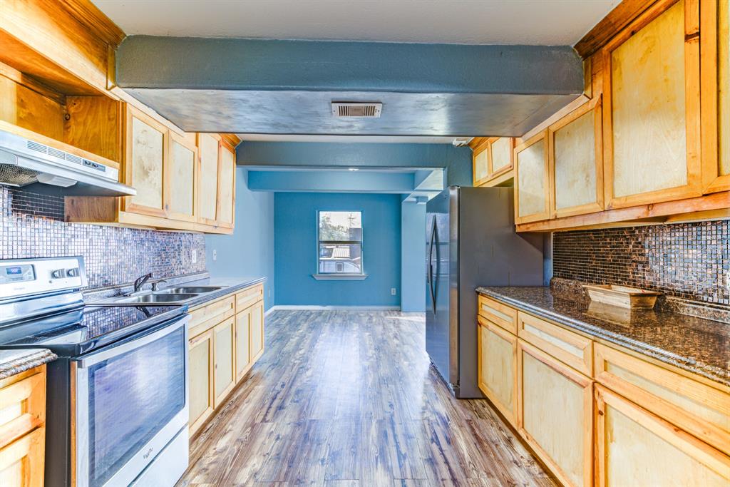 2921 County Road 510l, Brazoria, Texas image 11