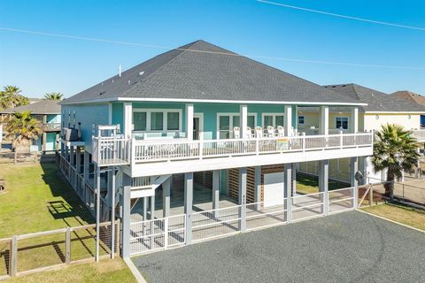 A home in Crystal Beach