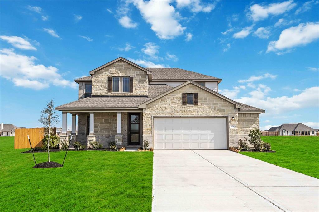 9519 Sweet Tea Lane, Needville, Texas image 2
