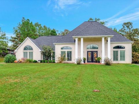 A home in Nacogdoches