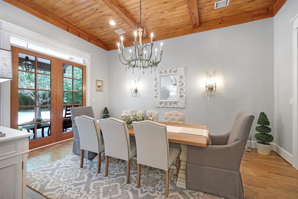 8902 Sendera Drive
