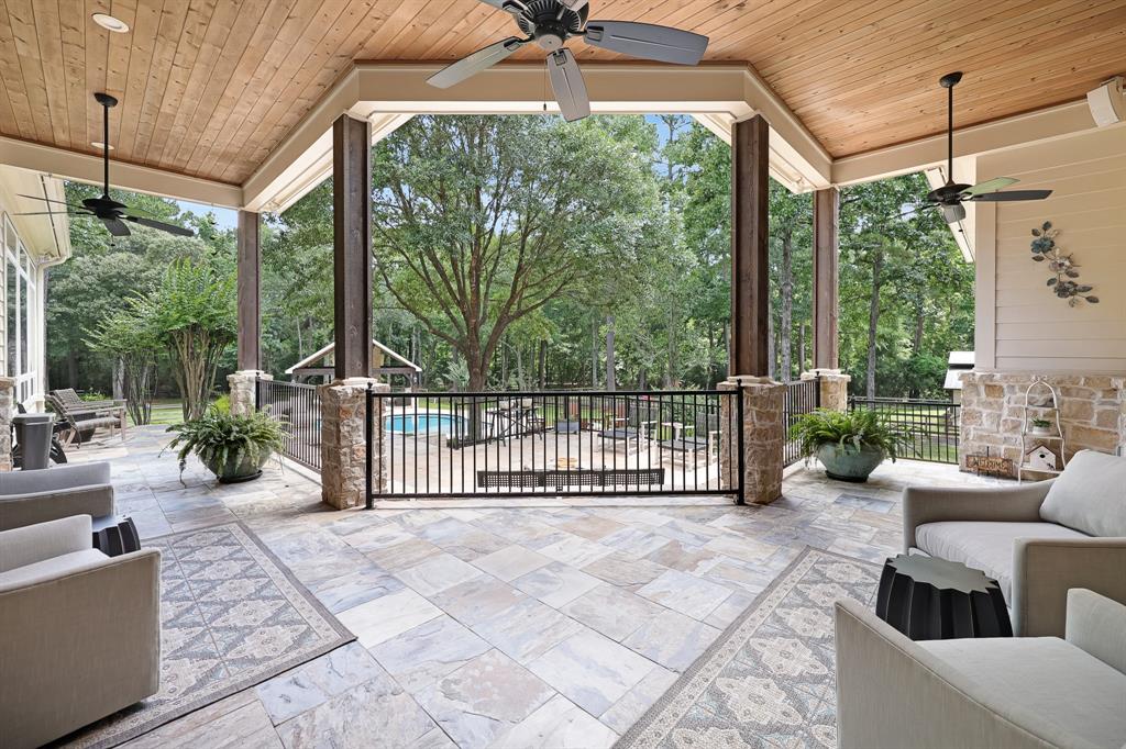 8902 Sendera Drive, Magnolia, Texas image 30