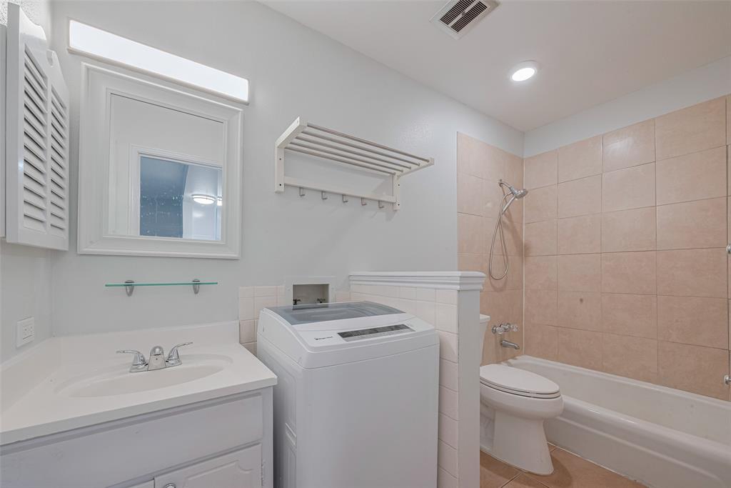 Houston, Texas 77079, United States, 1 Bedroom Bedrooms, ,1 BathroomBathrooms,Residential,Active,133010