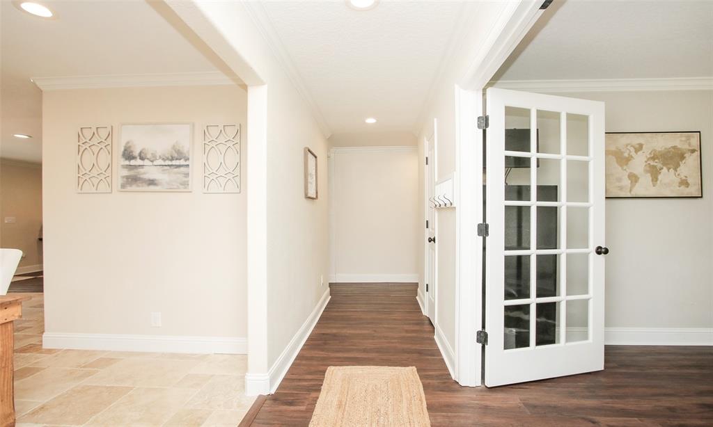 Photo 5 of 31 of 4903 Meadow Lane house