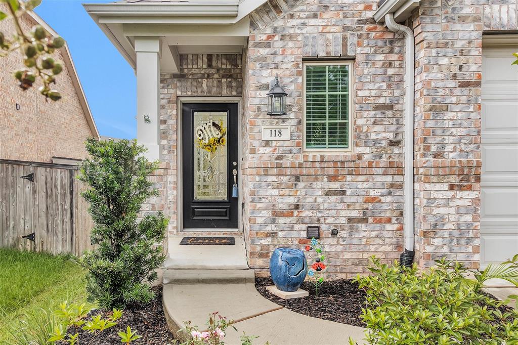 118 Emory Birch Drive