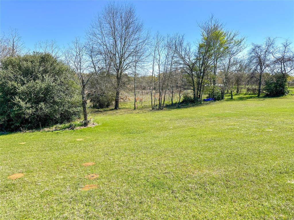 9025 County Road 329, Buffalo, Texas image 12
