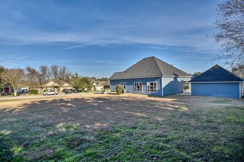 A home in Brenham