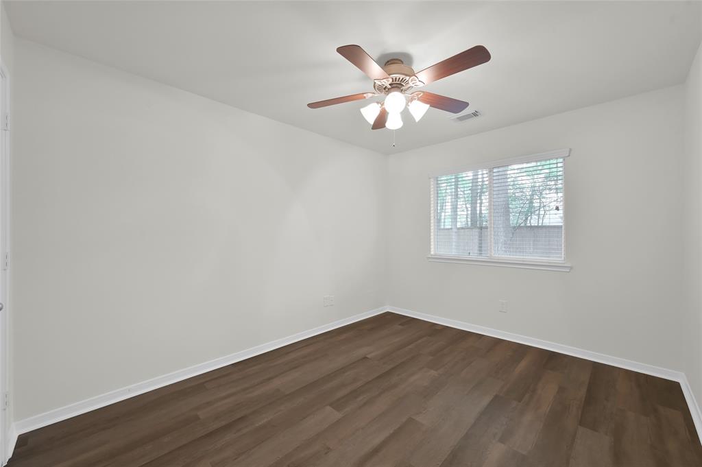 10 Barker Ridge Court, Spring, Texas image 24