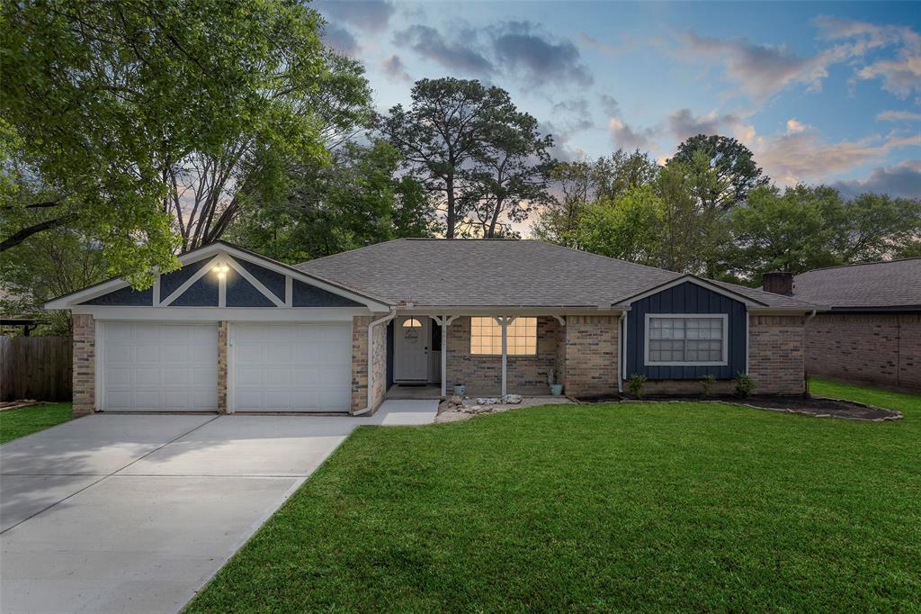 6807 Stoney River Drive, Spring, Texas image 36