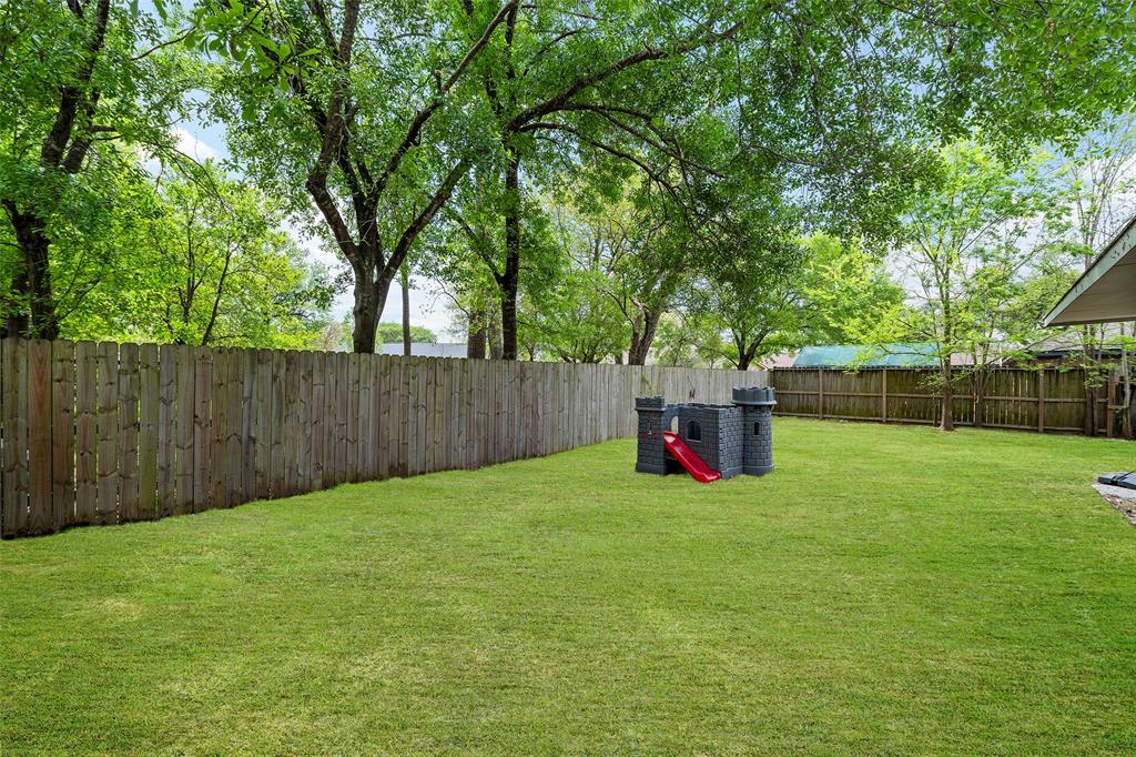 6807 Stoney River Drive, Spring, Texas image 33