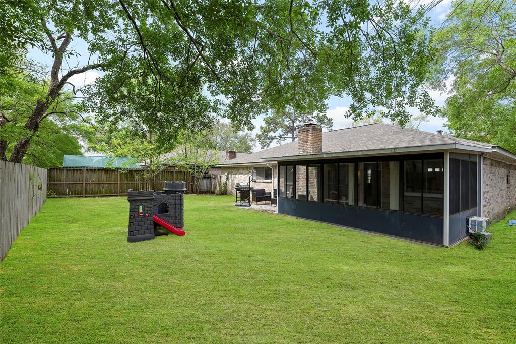 6807 Stoney River Drive, Spring, Texas image 31