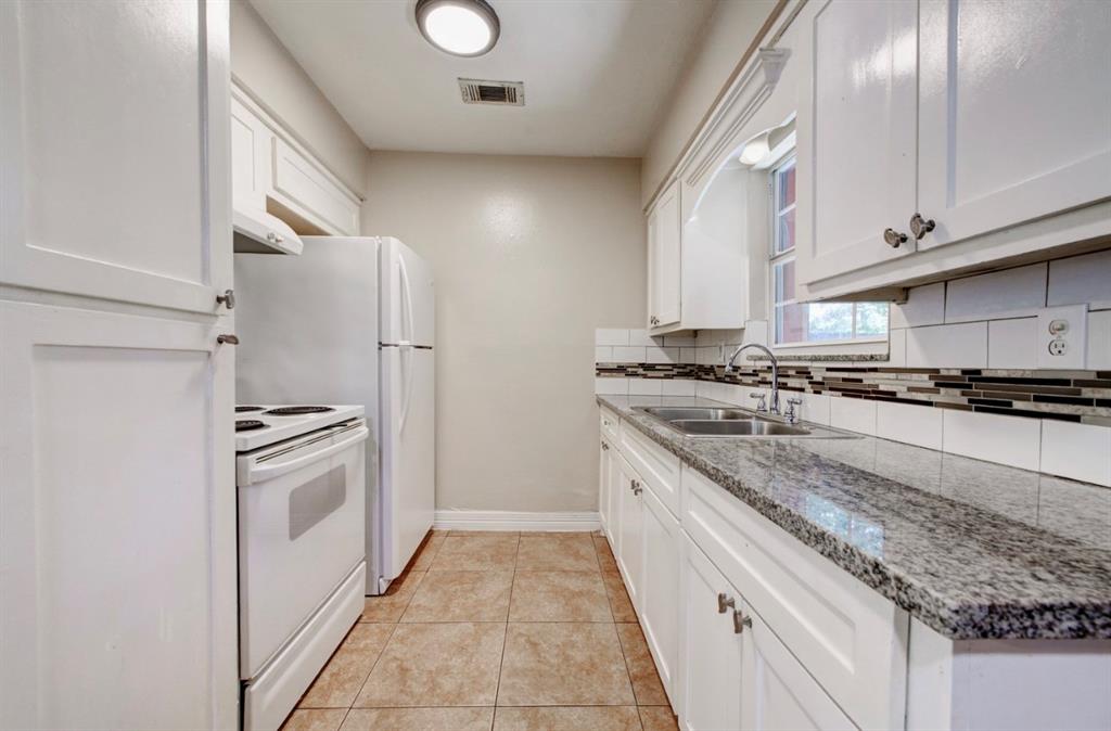 11787 Stonehedge Drive, Conroe, Texas image 10