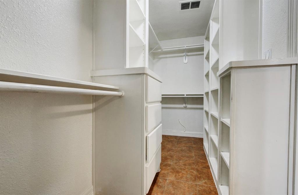 11787 Stonehedge Drive, Conroe, Texas image 15