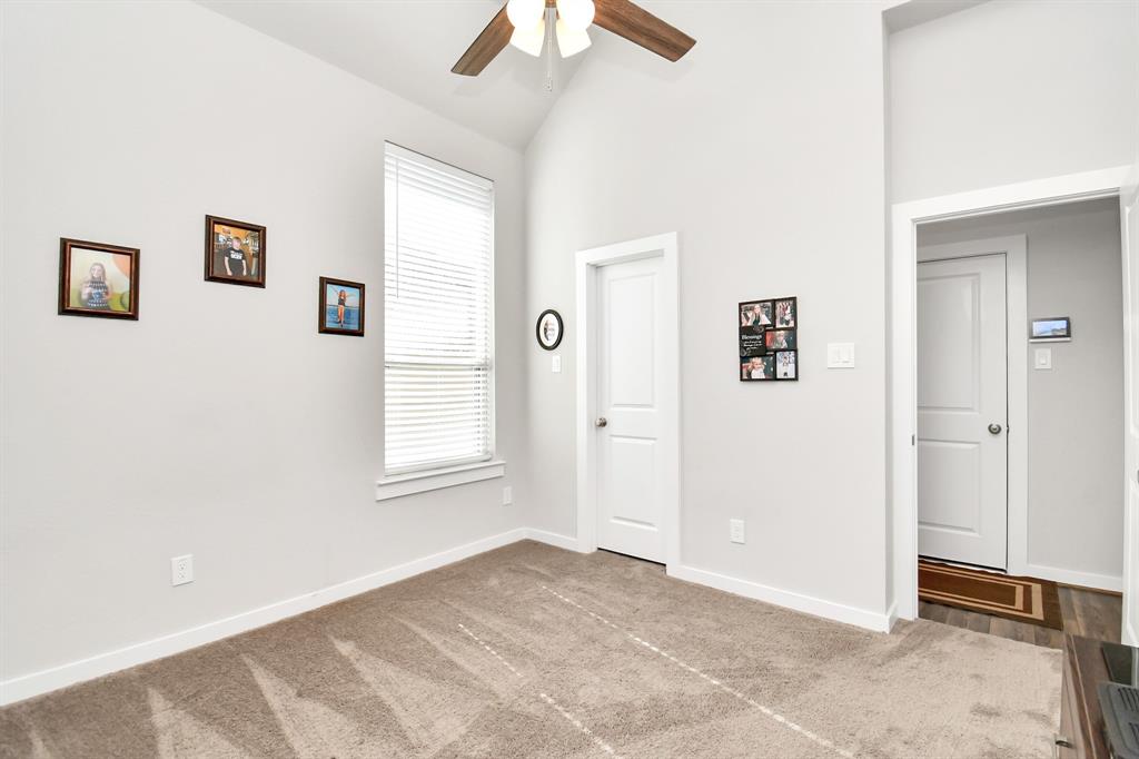 4323 Sandy Cove Drive, Manvel, Texas image 25