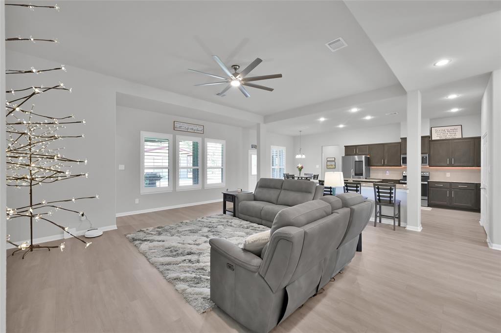 9737 Waller Street, Conroe, Texas image 16