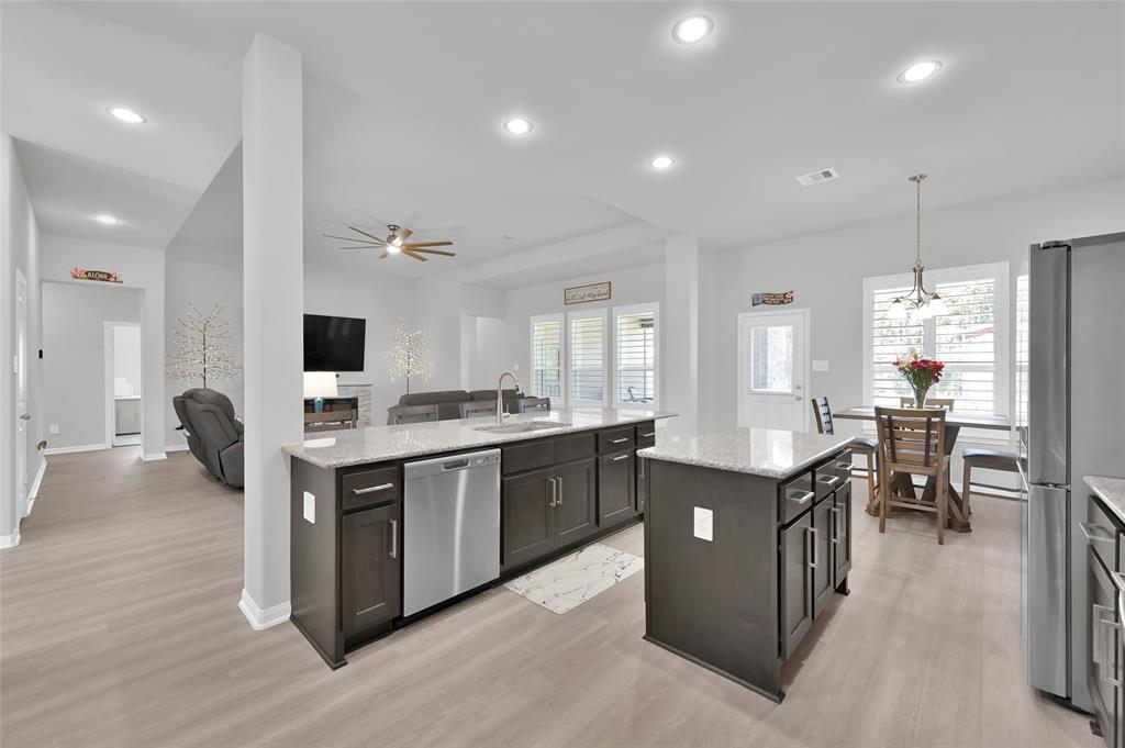 9737 Waller Street, Conroe, Texas image 8