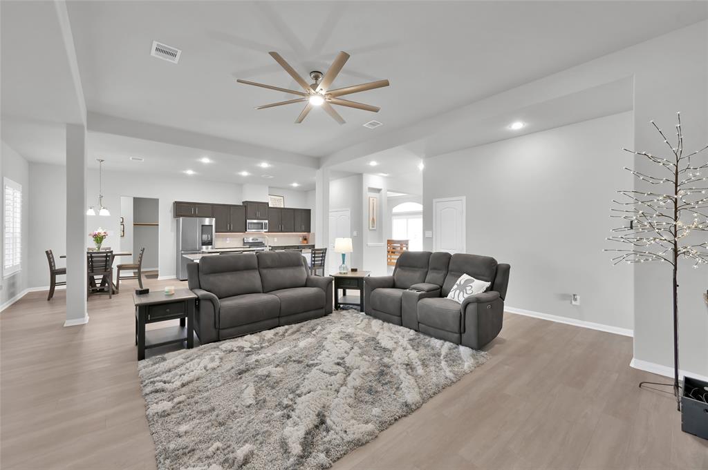 9737 Waller Street, Conroe, Texas image 13