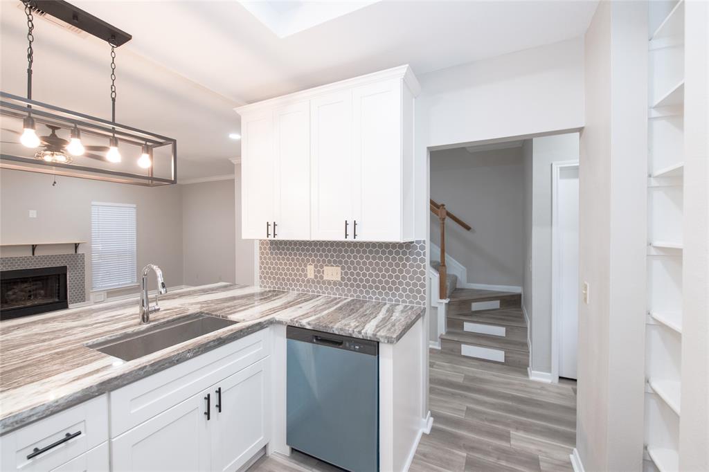 2930 Grants Lake Boulevard 2201
