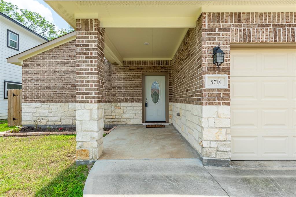 9718 Bennett Street, Houston, Texas image 8