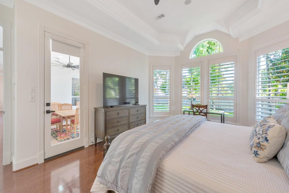 62 W Fairbranch Circle, The Woodlands, Texas image 29