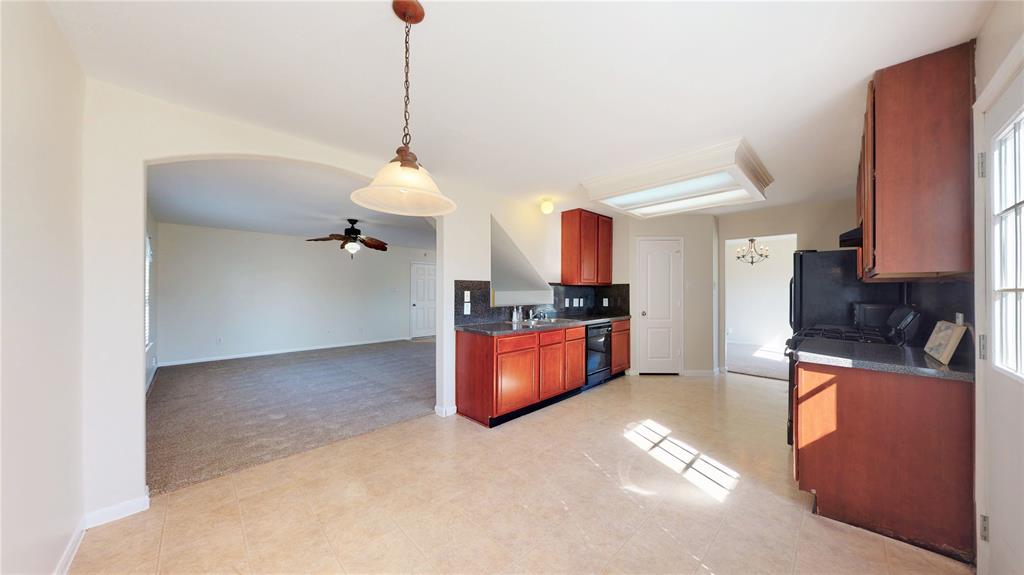 25010 Silent Meadow Court, Tomball, Texas image 13