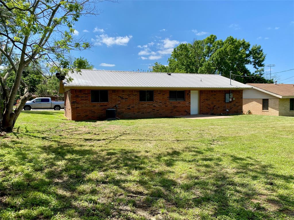 1004 Mill Creek Drive, Brenham, Texas image 16