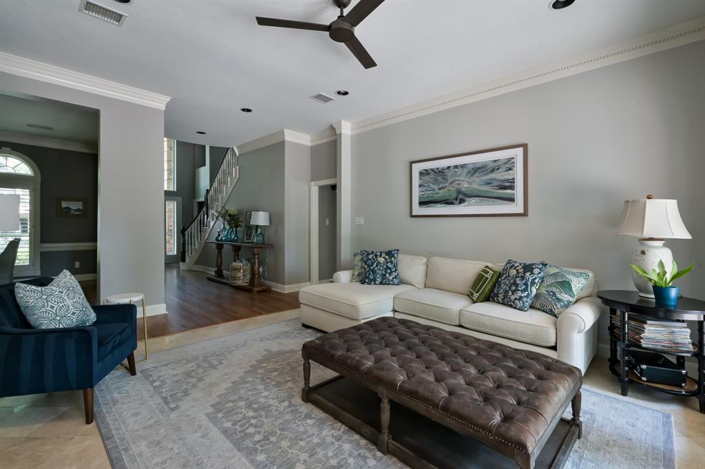 19 Stone Springs Circle, The Woodlands, Texas image 15