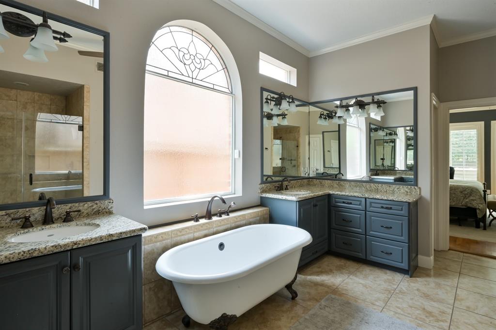 19 Stone Springs Circle, The Woodlands, Texas image 31