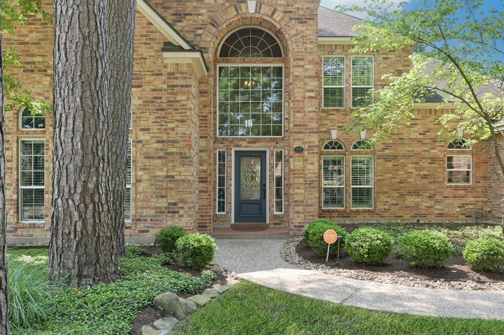 19 Stone Springs Circle