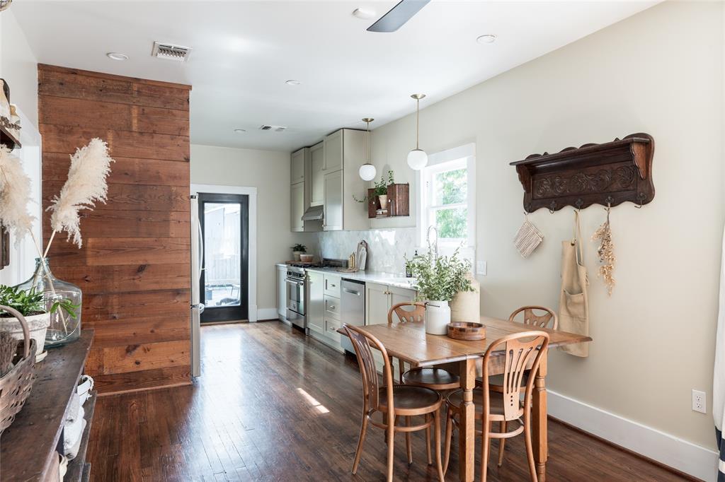 108 E 27th Street, Houston, Texas image 7