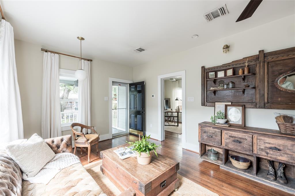108 E 27th Street, Houston, Texas image 6