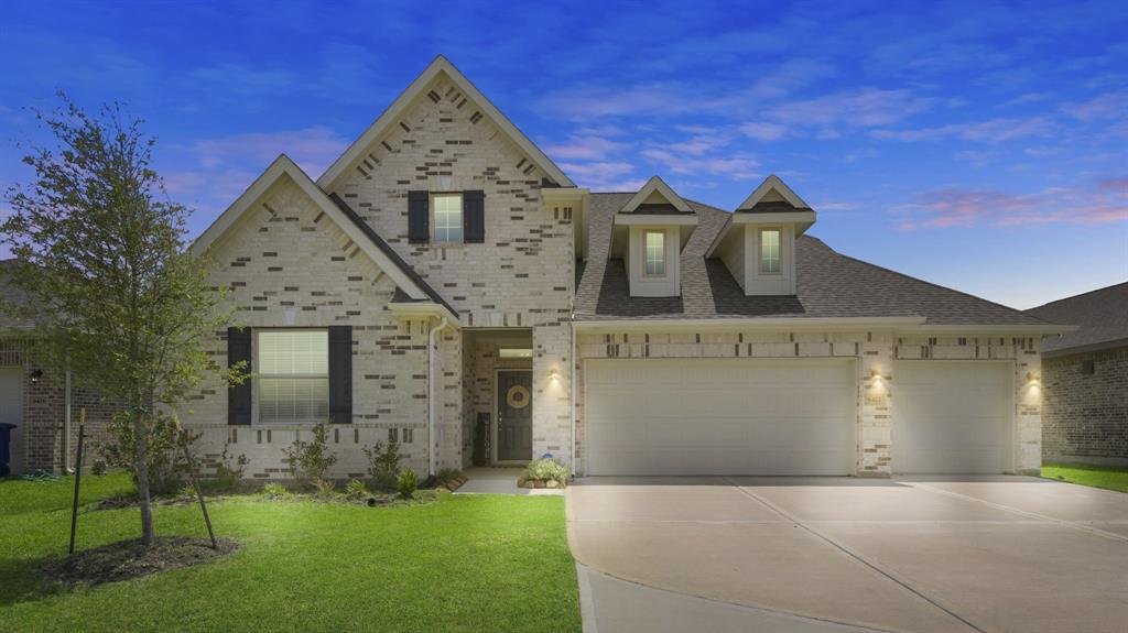 8422 Beacon Bay Circle, Baytown, Texas image 2