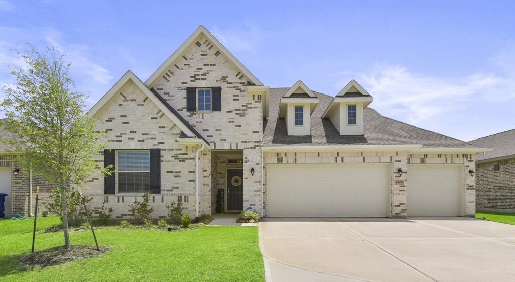 8422 Beacon Bay Circle, Baytown, Texas image 1
