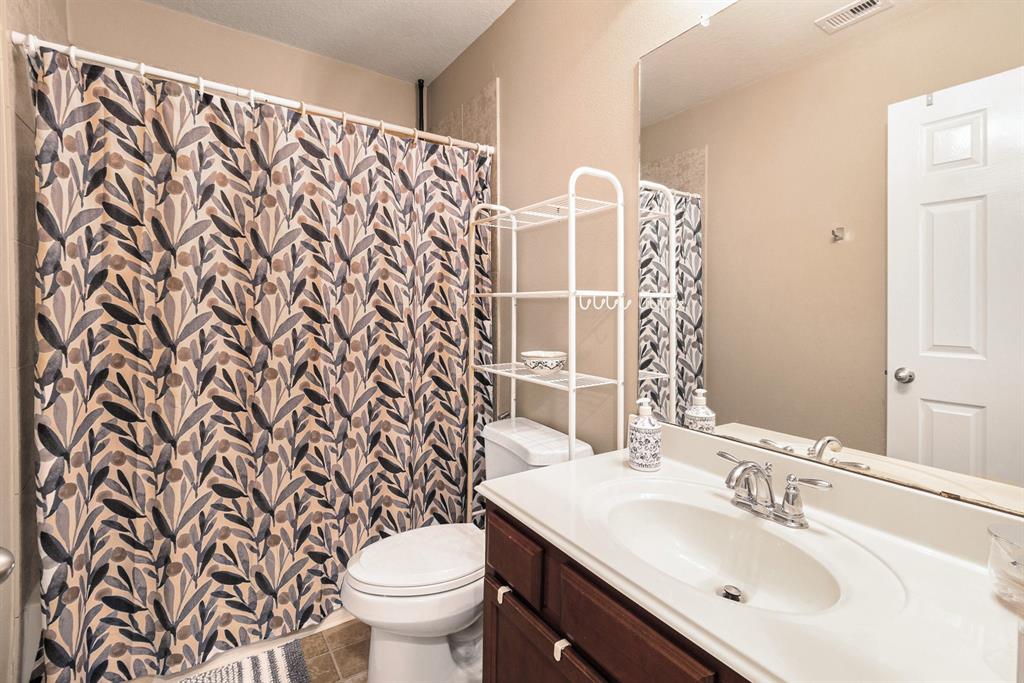 1030 Bay Sky Way, Seabrook, Texas image 26