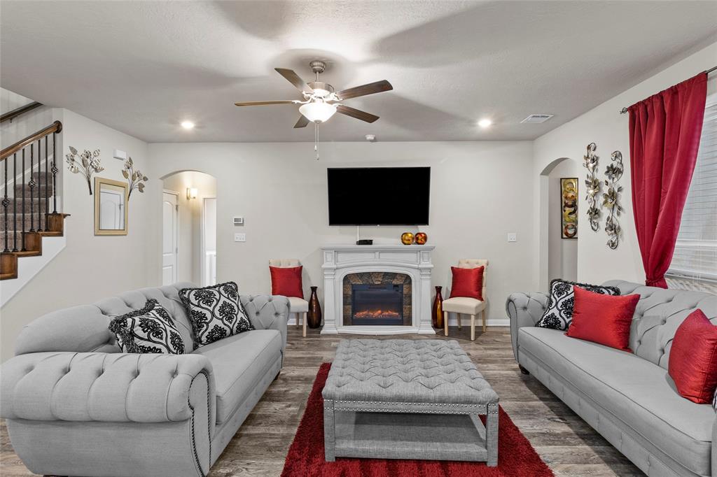 1454 Kingsgate Drive, Bryan, Texas image 7