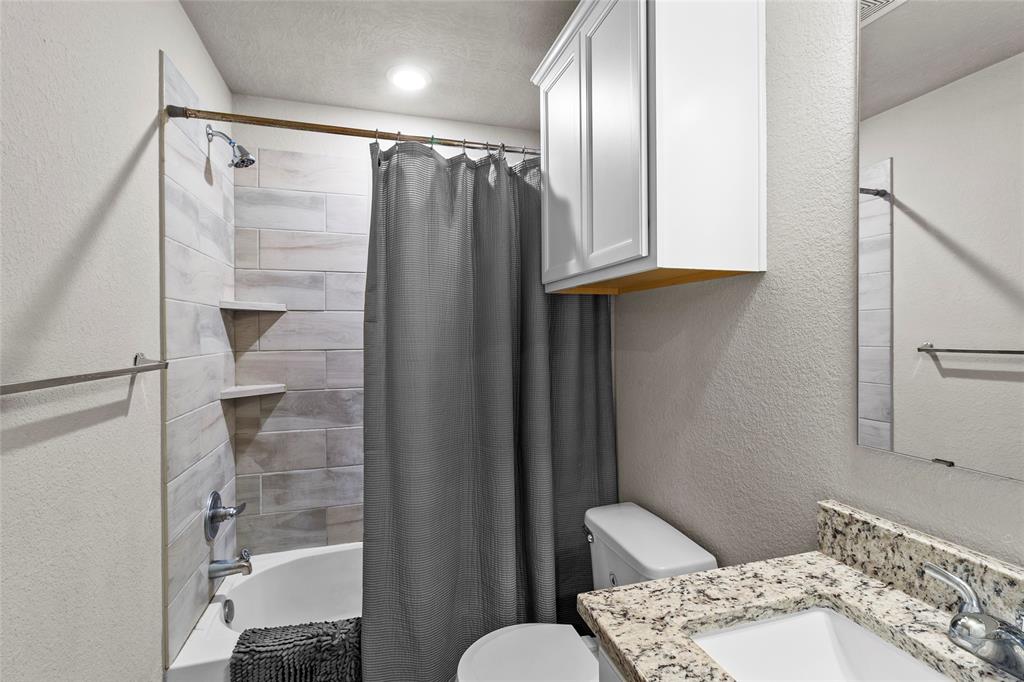 1454 Kingsgate Drive, Bryan, Texas image 20