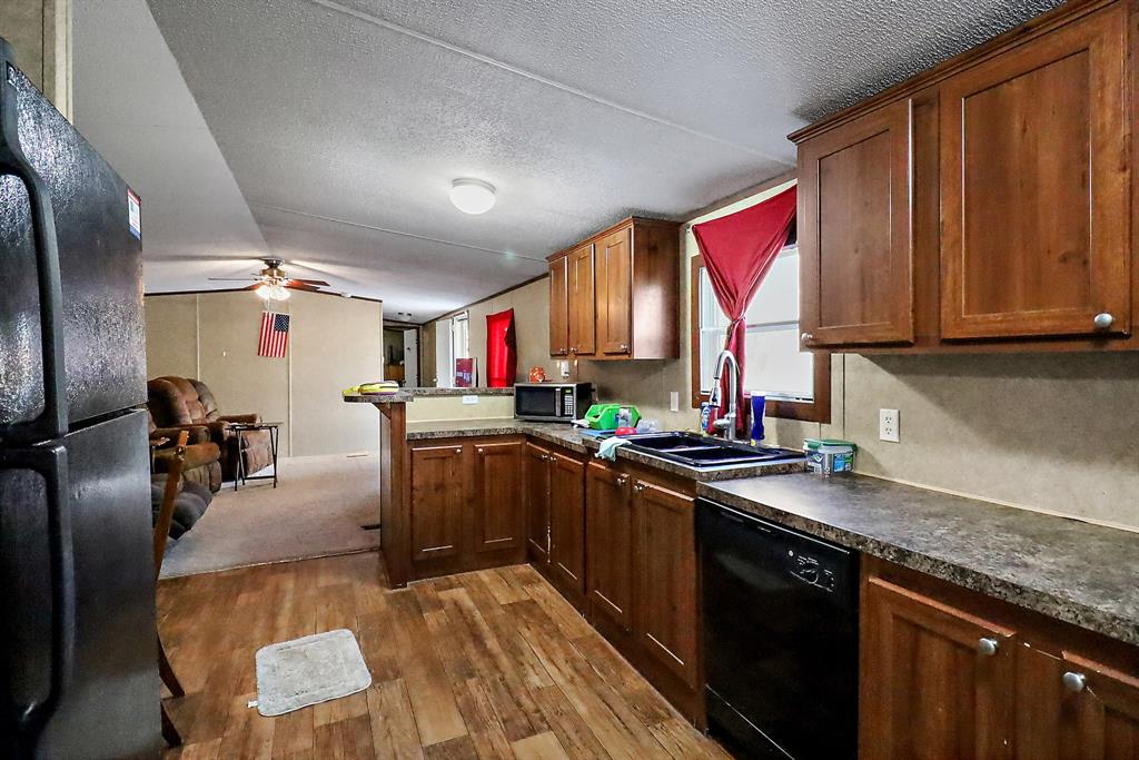 140 County Road 4281, Dayton, Texas image 15