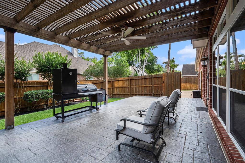 10235 Shipmans Landing Drive, Missouri City, Texas image 29