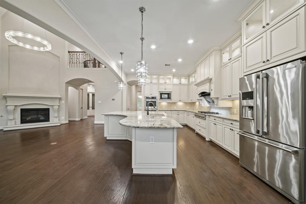 5730 Balcones Ridge Lane, Houston, Texas image 13