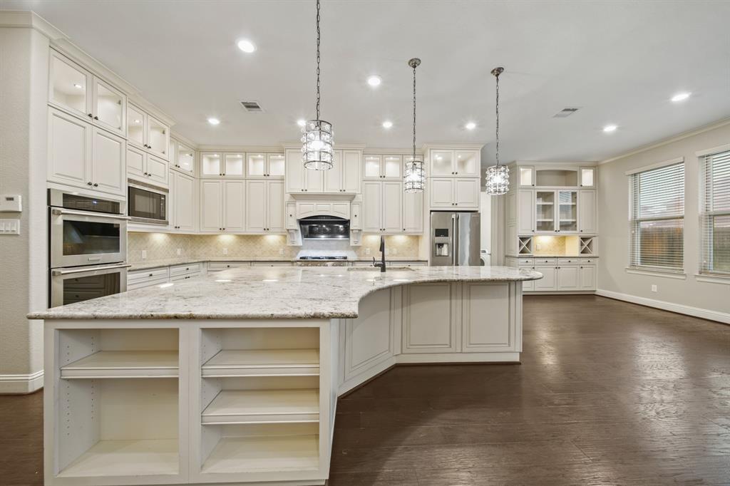 5730 Balcones Ridge Lane, Houston, Texas image 11