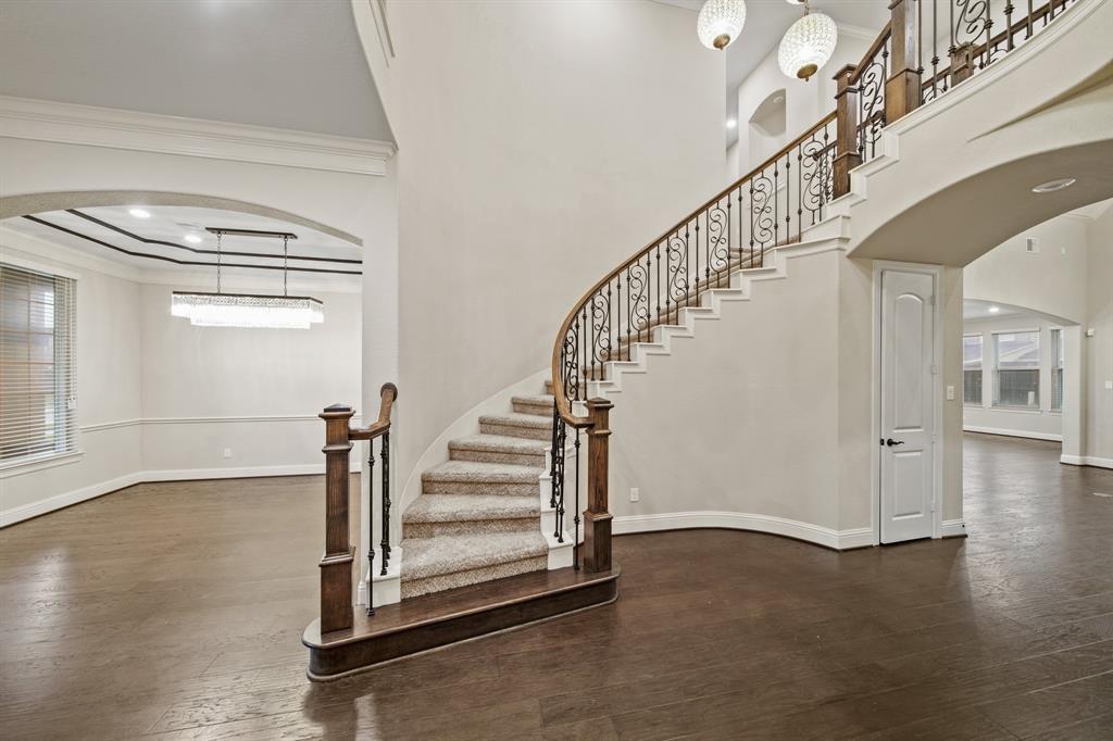 5730 Balcones Ridge Lane, Houston, Texas image 6