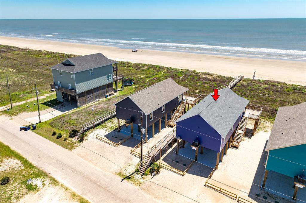 4831 Bluewater Drive, Surfside Beach, Texas image 2