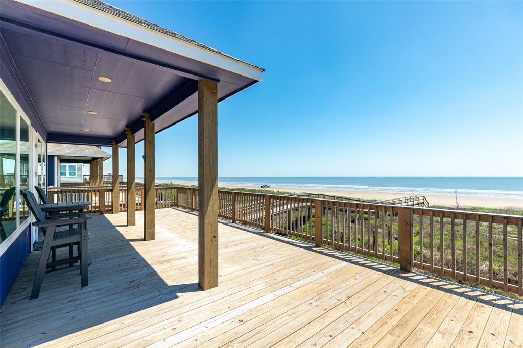 4831 Bluewater Drive, Surfside Beach, Texas image 12