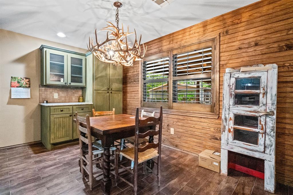 836 Hickory Lake, Livingston, Texas image 6