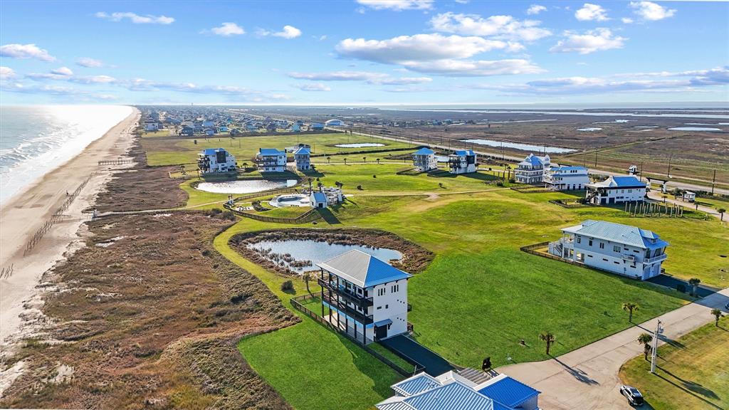 438 Seagrass, Gilchrist, Texas image 4
