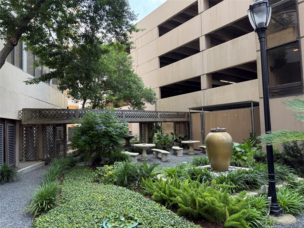 3525 Sage Road #304, Houston, Texas image 17
