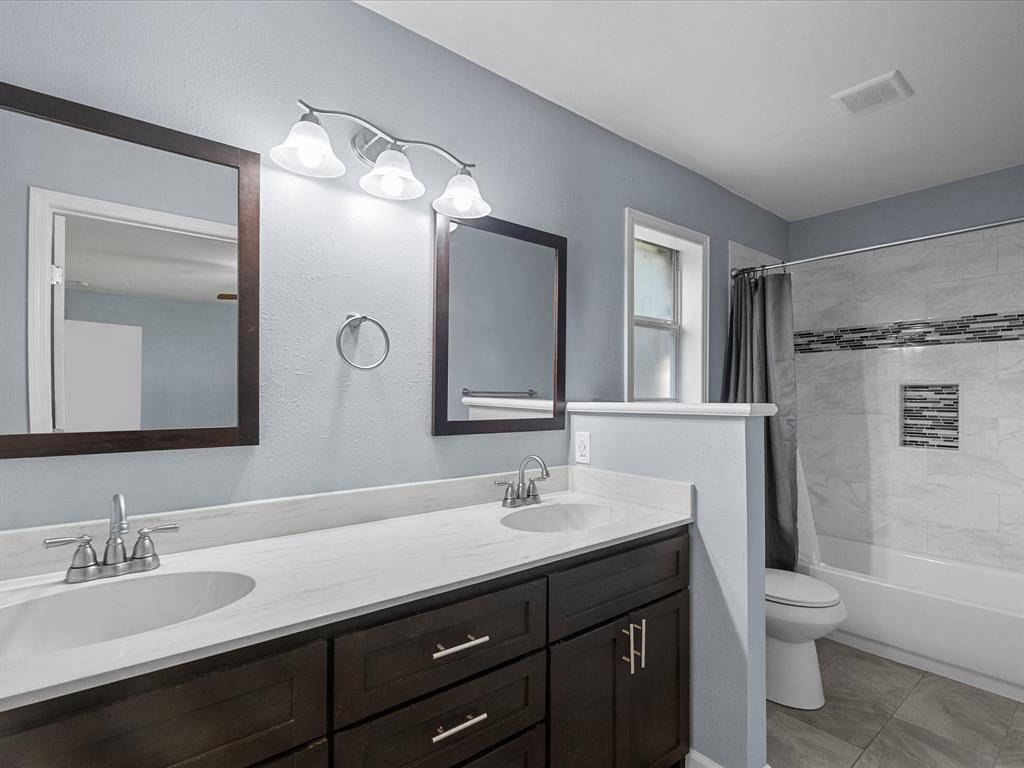 1922 Tracy Lynn Lane, Alvin, Texas image 25