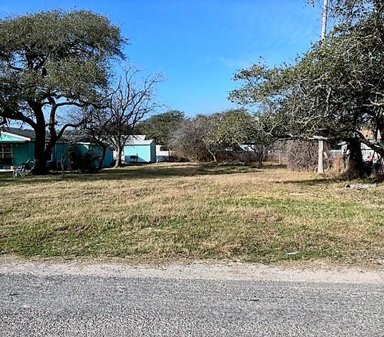 Photo 3 of 7 of 709 N Gagon Street land