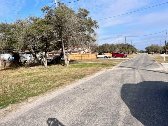 Photo 7 of 7 of 709 N Gagon Street land