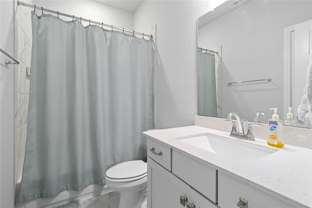 15010 Bonham Shore Drive, Cypress, Texas image 18